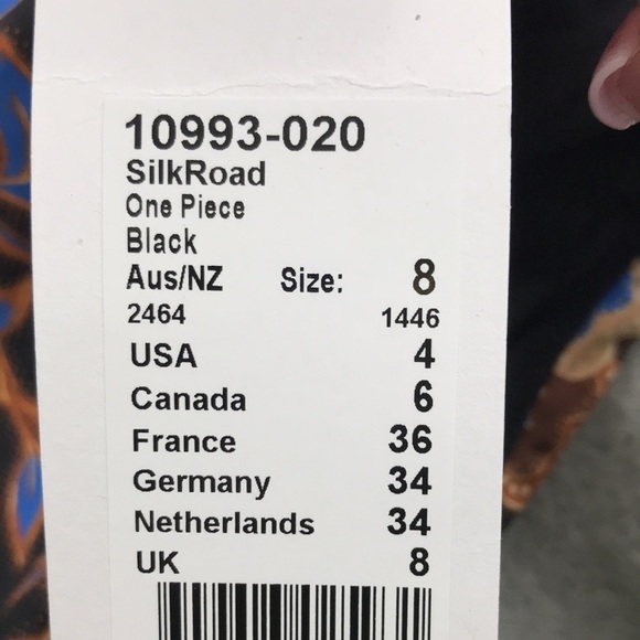 Seafolly Silk Road One Piece Swimsuit in Black Size 4 New - Picture 2 of 7